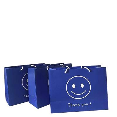 China Wholesale Recyclable Customize Paper Gift Packaging Bag Solid Color Party Large Capacity Paper Bag for sale