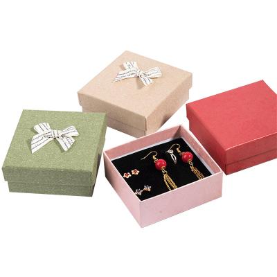 China Recoverable Cheap Box Customized Gift Packaging Box Jewelry Case For Necklace Packaging With Special Paper for sale