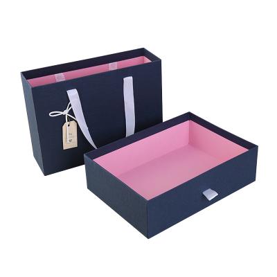 China Large Retrievable Custom Made Luxury Slide Boxes Gift Packing Rigid Cardboard Drawer Box Packaging With Slide Cover for sale