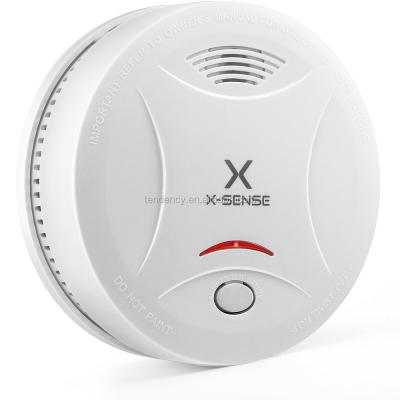 China Installation Method Screw-in X-Sense TUV CE SD13 Ten Year Battery Smoke Detector With Photoelectric Sensor Fire Detector EN14604 CE Certified Smoke Detector for sale