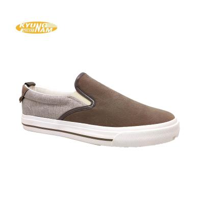 China Popular Fashion Trend Male Anti Silp Walking Style Casual Canvas Shoes Men Slip On Canvas Shoes for sale