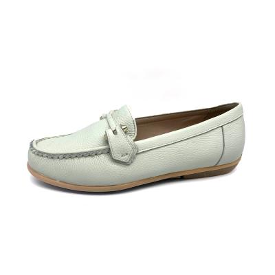 China New Fashion Trend Styles Custom Made Woman Flat Casual Shoes White PU Slip On Flats For Wholesale for sale