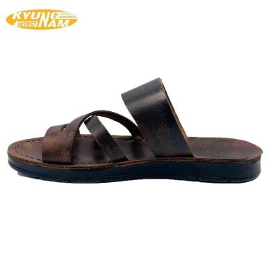 China Wholesale Fashion Trend Summer Men Leather Trim Flat Lightweight Breathable Anti-slip Modern Outdoor Recreational Sandals for sale