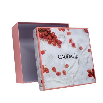 China Biodegradable Custom Plain Strong Paper Box With Lid For Fruit Packets for sale