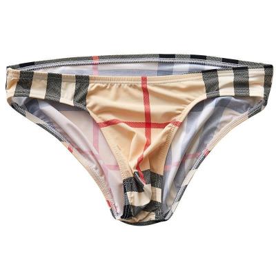 中国 Fashion Different Pattern Option Low-waist Printed Men's Briefs Ice Silk Breathable Underwear Men Gay Soft Briefs Bikinis 販売のため