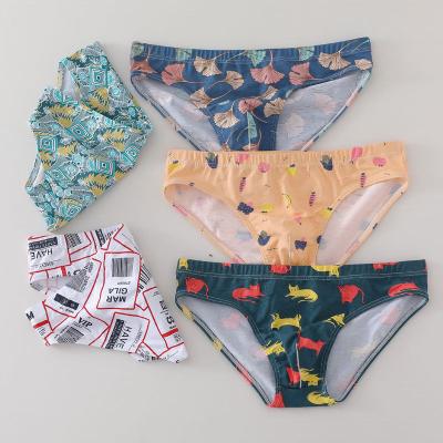 中国 Best Seller Sexy Men's Briefs Low Waist Fashion Printed Underpants Plus Size Sports Cotton Mens Briefs & Boxer Seamless 販売のため