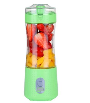 China Car Juicer 380ml pp Outdoor Fresh Blades USB Rechargeable Personal Fruit Smoothie Blender Mini Portable Juicer for sale