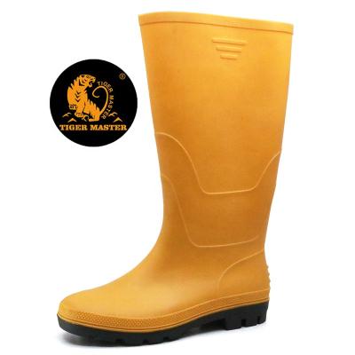 China Water Proof Yellow Acid Alkali Light Weight Oil Resistant Non Safety Mens PVC Rain Boot For Men for sale