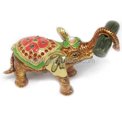 China Europe QF 3137 elephant metal jewelry boxes/cheap elephant box/thai elephant trinket box for sale