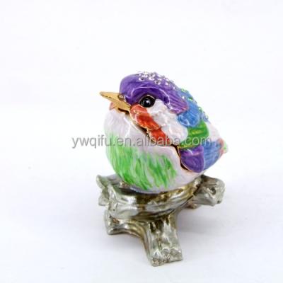 China Lovely Europe Bird Shape Metal Trinket Box / Metal Bird Animal / Metal Home Decoration (QF3847) for sale