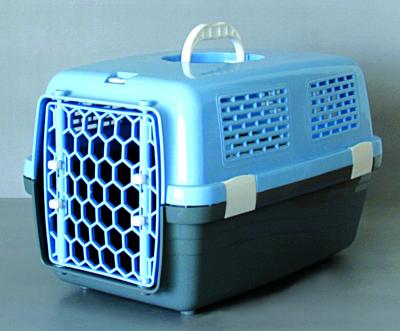 China Breathable Flight Case Plastic Portable Dog Carriers Cages Cat Box House Travel Durable Pet Cages Carriers for sale