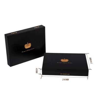 China Custom Wholesale Luxury Wooden Cigar Box Handmade Laser Logo Design Black Mahogany Solid for sale