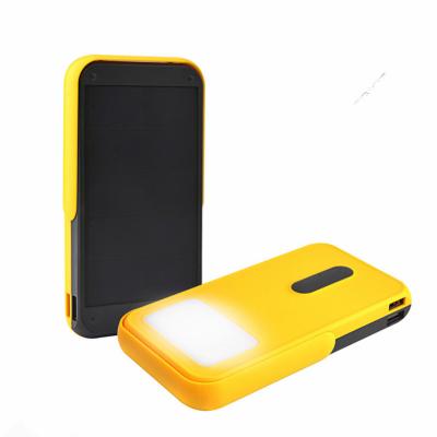 China 2022 Outdoor Waterproof Activity Maker Smartphone Dual USB Solar Power Bank With Instant Light Solar Mobile Charger Power Bank for sale