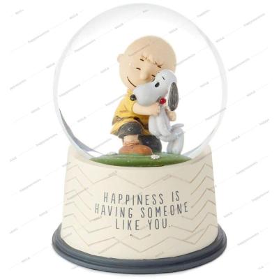 China Custom Japan Dog Statue Birthday Gift Baby Snow Globe Christmas Decoration Glass Snoopy Ball for sale