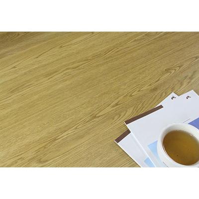 Chine Couche d'usure de luxe plancher SPC résistant aux rayons UV plancher SPC mat à vendre