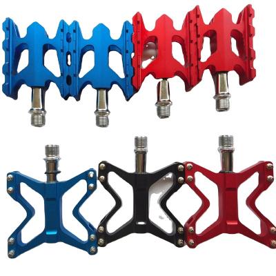 China Aluminum alloy road bike anti-skid pedal racing bicycle self-locking road car pedal lock dedicated pedal for sale