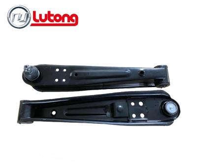 China Auto parts Front Suspension Lower Control Arm steel factory sale for SUZUKI 45200-61J00,77500 HIGH QUALITY for sale