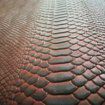 China Vintage Two Tone Brown Genuine Snake Emboss Organic Cow Leather Piece For Shoe Making , 1.1-1.3mm Thickness for sale