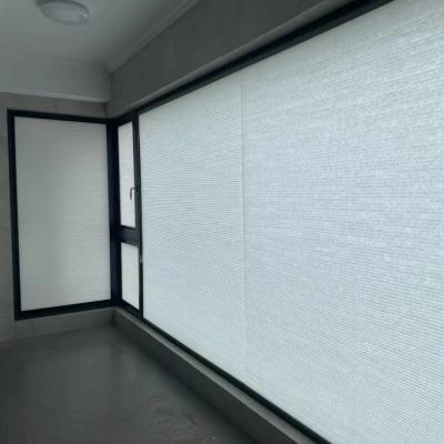 China Persianas automáticas eléctricas del panal, material celular del poliéster de las sombras de ventana en venta