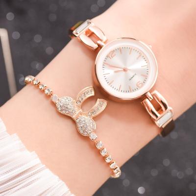 China Small Scale Automatic Date Combination Set Ladies Watch Strap Two Piece Set Ladies Casual Fashion Watch for sale