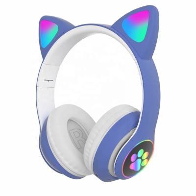 China Perfect Cat Ear Sound Headphone Wireless Noise Reduction Earphone Led Light Dazzling Headset for sale