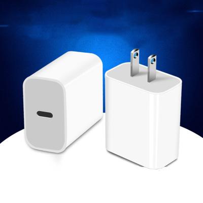 China New Direct Charge 2021 Mobile Phone Charging PD 18W Travel Wall Charger Mobile Phone Charging USB Fast Charger for sale