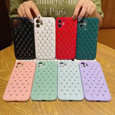 China Anti-fall Luxury Leather Phone Case With Diamond Jewelry Leather Soft Phone Case for sale