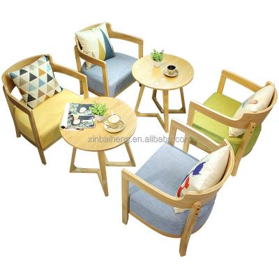 China Simple Simplicity Style Mordern Wooden Table And Chairs For Bar Used for sale