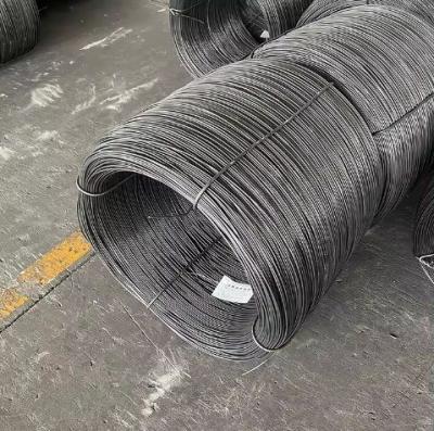 China Resistência à tração 900-2200Mpa Rod de arame de aço com material não ligado e /-0,01mm Tolerância para aplicações industriais à venda