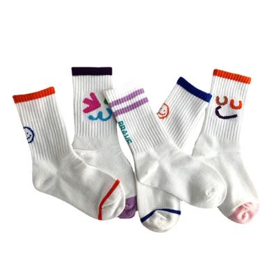 China Wholesale 2022 new QUICK DRY children's socks Korean Central Institute of Statistics combed cotton boys and girl's medium socks for sale