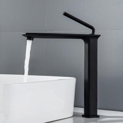 China Modern Black Basin Faucet Single Handle Bathroom Sink Mixer Deck Mounted Hot And Cold Water Sink Faucet for sale