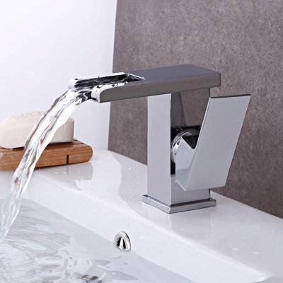 China Modern Single Handle Basin Vanity Sink Faucet Waterfall Bathroom Mixer Deck Mounted Hot And Cold Water Sink Faucet for sale