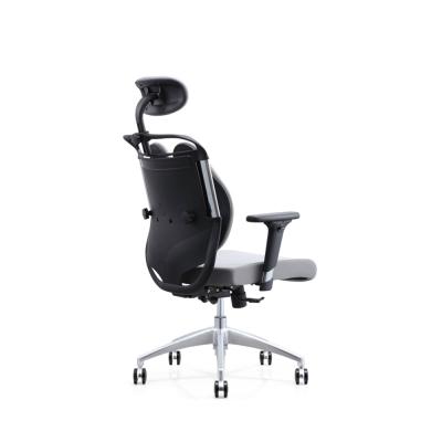 中国 PU Leather Modern Ergonomic Chair Aluminum Alloy Base Folding Office Chairs 販売のため