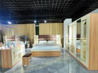 China Madera sólida de los conjuntos de dormitorio del hotel de los muebles del guardarropa de lujo real de Yatak Odasi América en venta