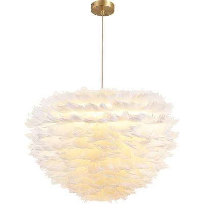 China Creative modern lamp cloud hair salon restaurant personality dressing room LED crystal feather chandelier for sale