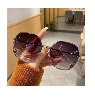 China High quality suitable cheap wholesale sunglasses fashion sunglasses unisex ladies sun glasses for sale