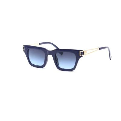 China 2023 Square Classic Sunglasses Fashion Metal CustoSunglasses Anti-UV Metal Frame Sun Glasses Men Or Women Retro Small High Quality for sale