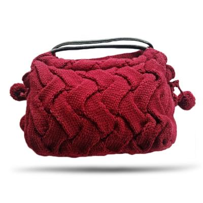 China Custom Tassel Chunky Cable Portable Knitted Zipper Fashion Handbag For Women for sale