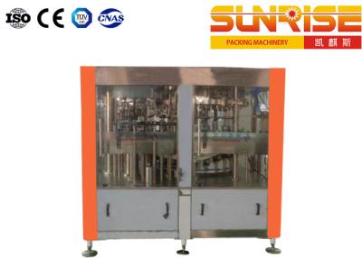 China Het vullen van Verzegelend Sprankelend Fruit Juice Packing Machine 500CPM voor CDD Te koop