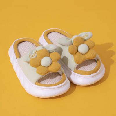 China Damping Factory Wholesale Women's Slippers Summer Kawaii Slippers Casual Slippers for sale