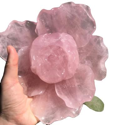 China Natural Africa Rose Quartz Carving Flower Crafts Crystal Carving Hand Carving Crystal Sculpture for sale