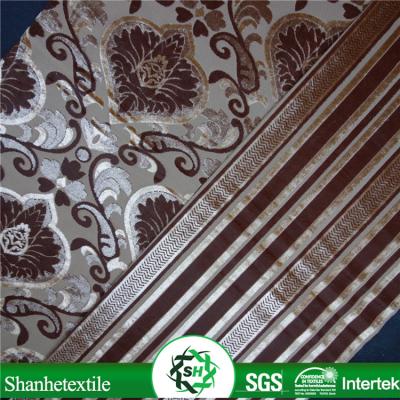 China Custom Wholesale Thomasville Dubai Anti-Static Materials Embroidery Velvet Ashley Furniture Fabric For Curtains for sale