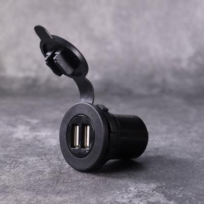 China Universal Waterproof Dual Ports 12V/24V Car Charger Power Socket Adapter Outlet Plug And Cap For Marine, Golf Cart, Automotive Truck for sale