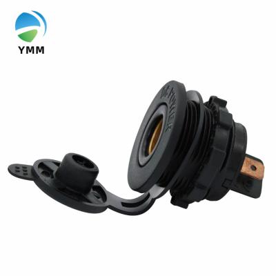 China Automotive YMM 12V 24V DC Extension Power Socket Outlet Car Charging Socket For Cars Boat Motorcycles for sale