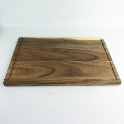 China Sustainable Acacia Wood Cutting Board Size 17x11inch With Juice Groove Acacia Wood Pizza Serving Board For Kitchen for sale