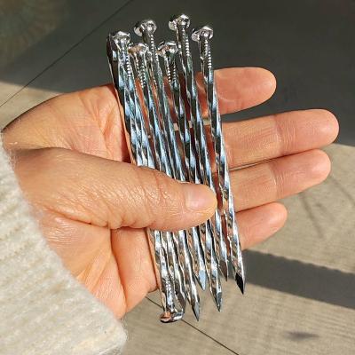 China Clavos de acero galvanizado electro de hormigón espiral angular 1,3 mm-12 mm Diámetro de la cabeza en venta