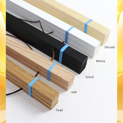 China Custom Logo Hanging Solid Wood Hanging Painting Rod Living Room Decorative Painting Outdoor Advertising Roller for sale