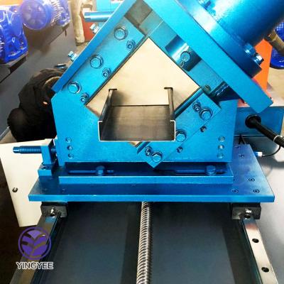 中国 Building Material Stores C Purlin Roll Forming Machine / Light Steel Keel Roll Former Furring Channel Rollforming Machine 販売のため