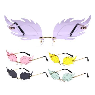 China Wholesale Fashion Sunglasses VIFF HM20120 Fashion Fire Flame Fun Form Rimless Sunglasses For Party Festival for sale