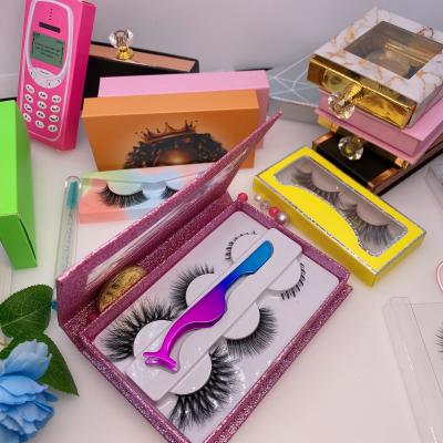 China Luxury White Lashes Boxes Customized Bulk Supplies Christmas Long Packaging False Eyelashes Wispies Wick Boxes Natural for sale